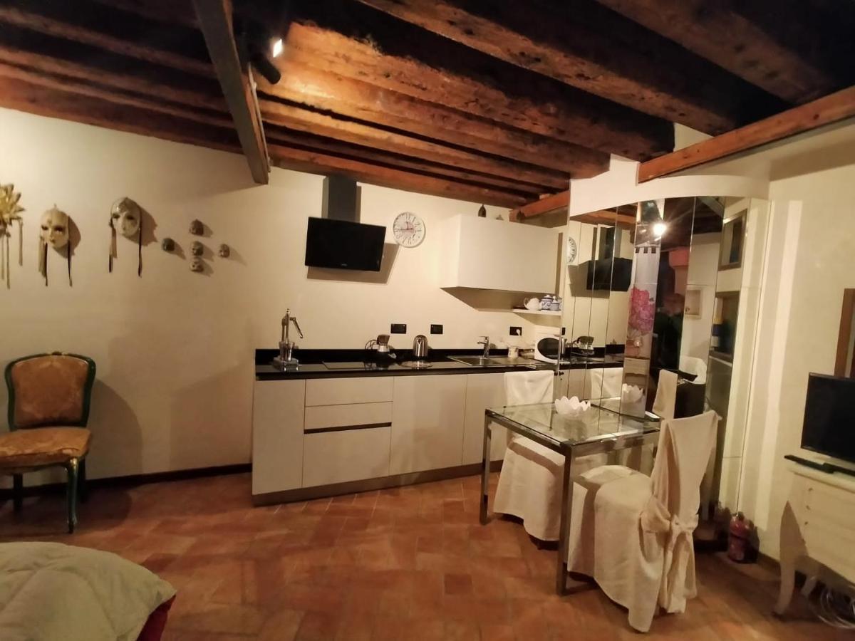 Suite Ai Leoni Venice Exterior photo