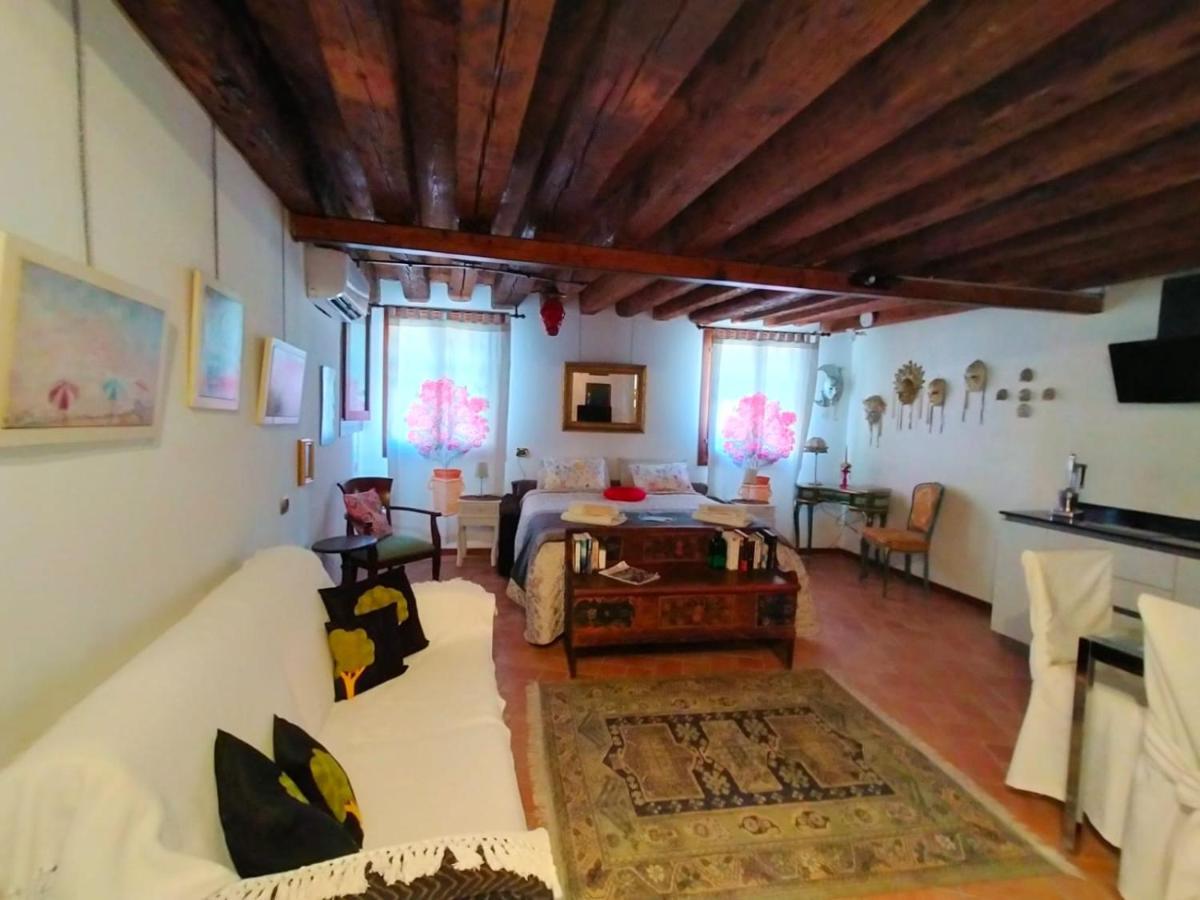 Suite Ai Leoni Venice Exterior photo